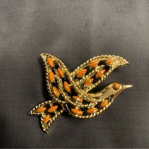 Vintage Gerrys Gold Tone Orange Enamel Bird Dove Brooch Pin Jewelry